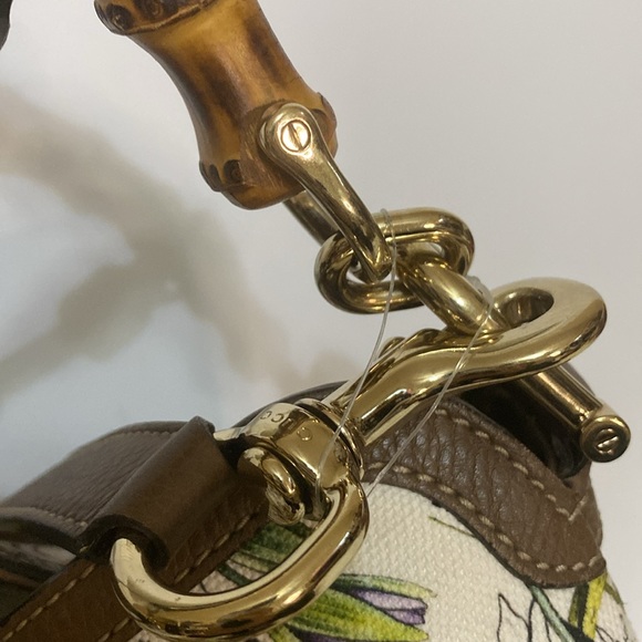 Gucci Bamboo White Floral Canvas Two Way Tote Bag - Picture 6 of 17